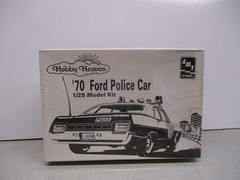 AMT Hobby Heaven 1997 Ford Police Car 1/25