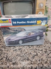 Revell Monogram ’98 Pontiac Firebird Ram Air WS6 Model Kit 1/25 Scale SEALED NEW