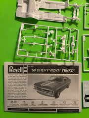 1969 CHEVROLET NOVA YENKO COUPE MODEL KIT 1/25 SCALE REVELL COOL NEW LOOK!!