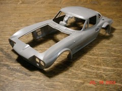 Accurate Miniatures Corvette Grand Sport 1964 Prototype 1/24 Model Kit UPRM