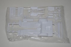 REVELL 1970 DODGE CHALLENGER T/A 85-2596 ⭐PARTS⭐ CHASSIS +ENGINE+MORE 1:24
