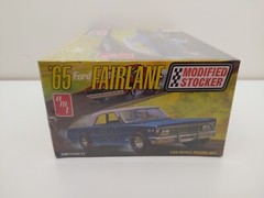 AMT ’65 Ford Fairlane Modified Stocker (SEALED) 1:25 Model Car Kit AMT1190/12