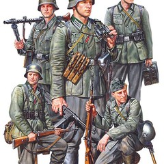 Tamiya 1/35 German Infantry Set Mid WWII TAM35371 Plastic Models Armor/Military