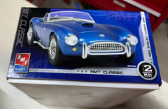 AMT Classic 1963 Shelby Cobra 289 Model Kit # 38423 1:25 NEW IN BOX NOT SEALED