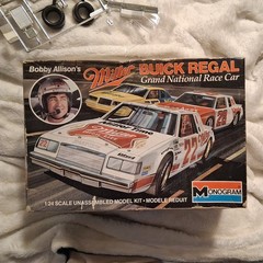 Monogram 1:24 #22 Bobby Allison’s Miller Beer Buick Regal Sealed Inside Model