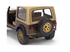Revell 1/24 1977 Jeep CJ7 Renegade (2 in 1) Model Kit RMX14547-W