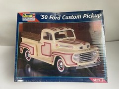 Revell Monogram’50 Ford Custom Pickup 1/25 Model Kit Sealed (S4)