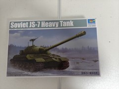 Trumpeter 1/35 05586 Soviet JS-7 Heavy Tank