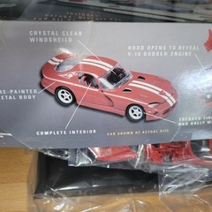 GREAT GARAGES DISPLAY KIT 1:43 SCALE RED DODGE VIPER,GARAGE,COMPLETE TOOL SET