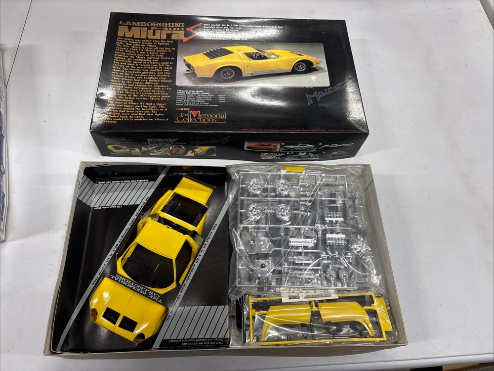Union Model 1/20 Lamborghini Miura P-400 OPEN (2)