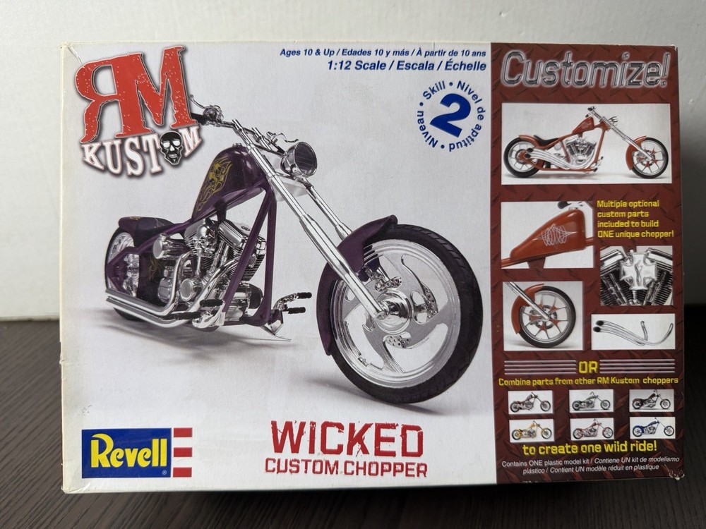 Revell 7322 RM Kustom Wicked Custom Chopper Motorcycle Model KIT 1/12 McM Niob