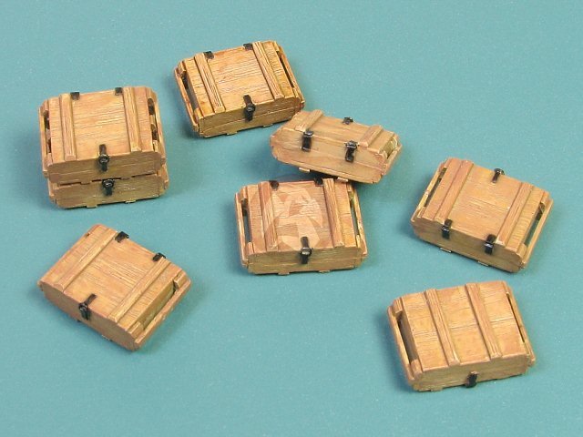 Eureka XXL 1/35 Modern Russian Wooden 7.62mm Ammo Crates 1 AK-47 (8 boxes) E-035