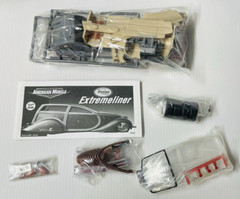ERTL American Muscle CustomShop Posies Extremeliner 1:24 Diecast Kit Unassembled