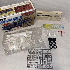 MPC 1977 Mustang II 1/25 Model Kit #1-7713 Sealed Inside