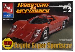 AMT Hardcastle&McCormick Coyote Super Sportscar Vintage 2002 1:25 Model Kit NEW