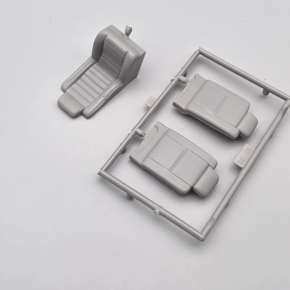 Revell 1/25 Hummer H2 Parts Kit Bash Interior Front Seats Partial