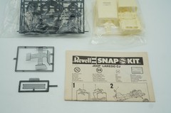 Revell Snap Kit Jeep Laredo CJ 1/32 Model Kit