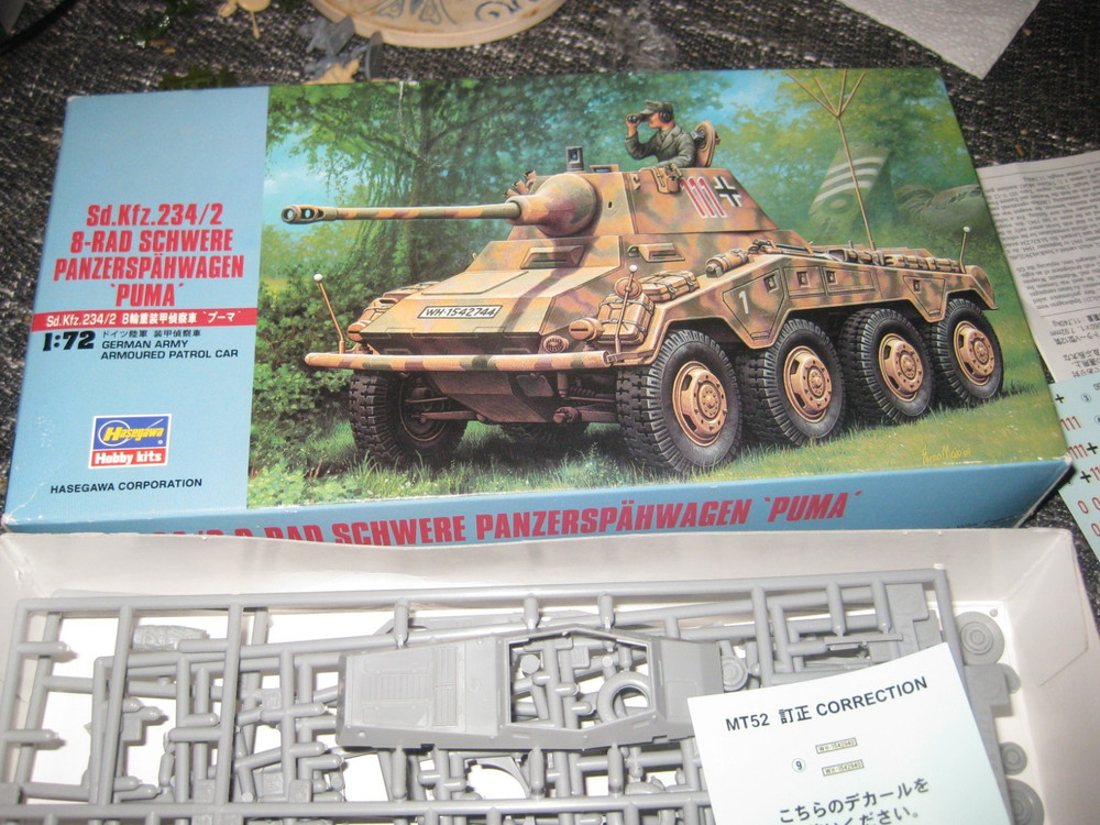 Sd.Kfz.234/2 8-Rad Schwere Panzerspahwagen ‘Puma’ in 1/72 scale by Dragon 2004