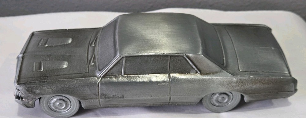 BANTHRICO 1964 Pontiac GTO Hardtop Metal Promo Car Bank