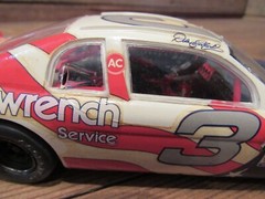 Vintage Dale Earnhardt GM Goodwrench Atlanta 100 Olympic NASCAR Built Model Kit