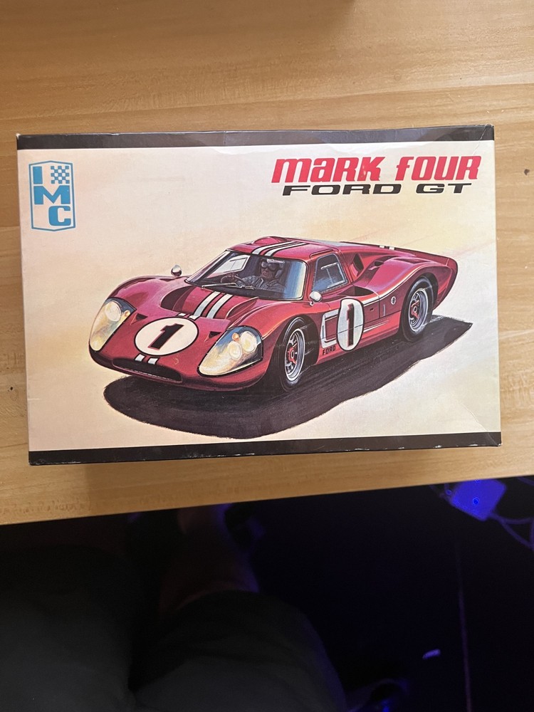 IMC MARK II Ford GT / MARK IV Ford GT 1/25 IMC Plastic Model Kits