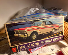 AMT ’65 Ford Falcon Futura Sprint 1:25 Plastic Car Model Kit Painted