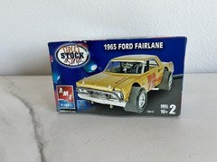 AMT ERTL 1965 FORD FAIRLANE STREET STOCK & STRIP Model Kit