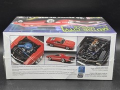 Revell Motor-City Muscle 1969 69 Shelby G.T. 500 Model Car Kit 1:25 85-2158
