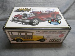 1/25 SCALE AMT 1929 FORD WOODY/PICKUP WHITE 4-IN-1 MODEL KIT W/BIKE-SEALED!