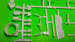 AMT 1988 Ford Mustang GT 1/25 Frame Axle Rear 5.0 302 Engine Chrome Race Parts