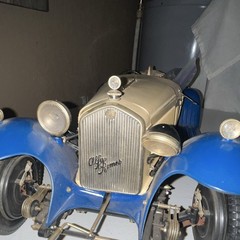 Pocher Alfa Romeo Spider Touring Gran Sport 1932 PreBuilt Model Car INCOMPLETE