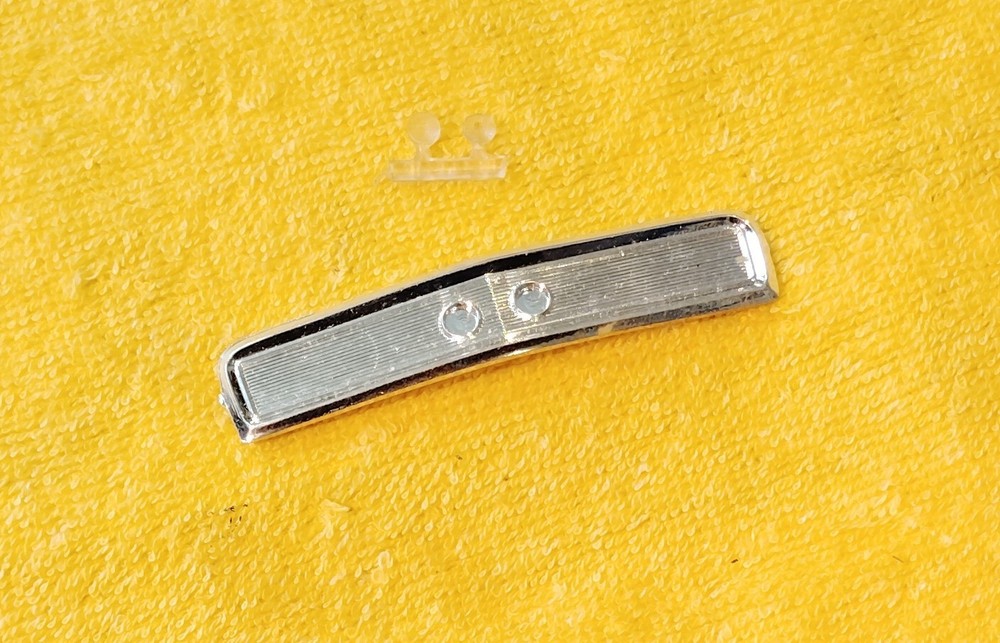 1/25 Vintage Junkyard Chrome Custom Grille Chevy or GMC Pickup 68-72