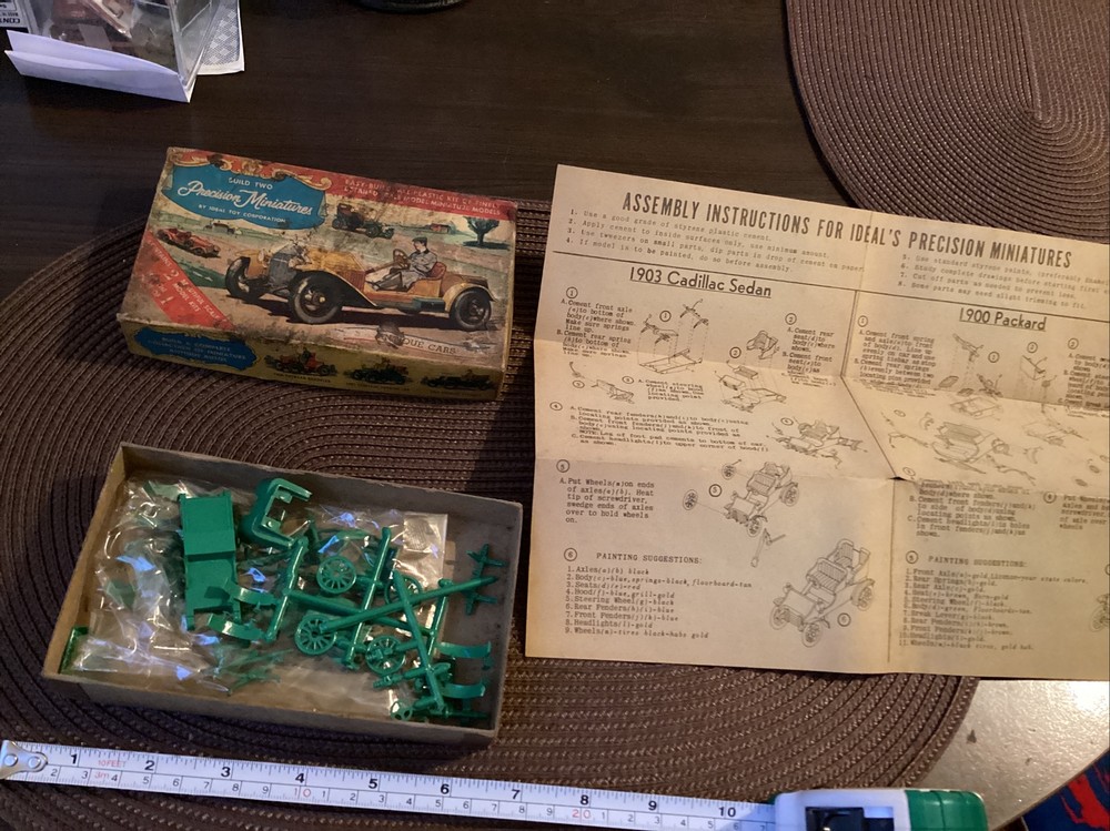 Precision Miniatures Antique Cars Ideal Toy Co Plastic Model Kit 1903 Cadillac