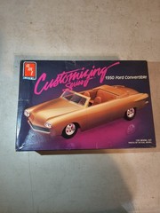A9E AMT 1950 Ford Convertible Customizing Series 1:25 Model Kit #6831 Complete