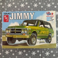AMT GMC Jimmy Model Kit 1/25 Scale Plastic AMT1219 New In Sealed Box