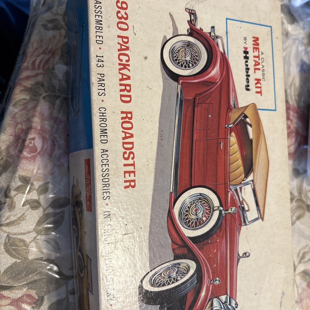 Vintage Hubley Classic Metal Kit 1930 Packard Roadster Unassembled & w/ Box