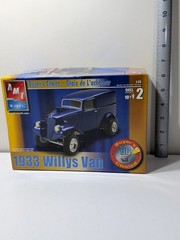 ✨VINTAGE✨ 1933 Willys Van – 1:25 Scale Model Kit – AMT/ERTL Item #31566