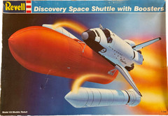 Revell Discovery Space Shuttle with Boosters 1:144. Parts in original packaging.