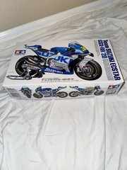 Tamiya ‘20 Suzuki GSX-RR 1/12th Scale Kit 14139 Rins Mir Guintoli