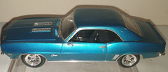 1969 CHEVROLET CAMARO DOOR HARDTOP PROFESSIONAL BUILT MODEL KIT