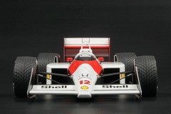 Platz/BEEMAX 1/12 scale McLaren MP4/4 1988 World Champion model kit BX12002 New