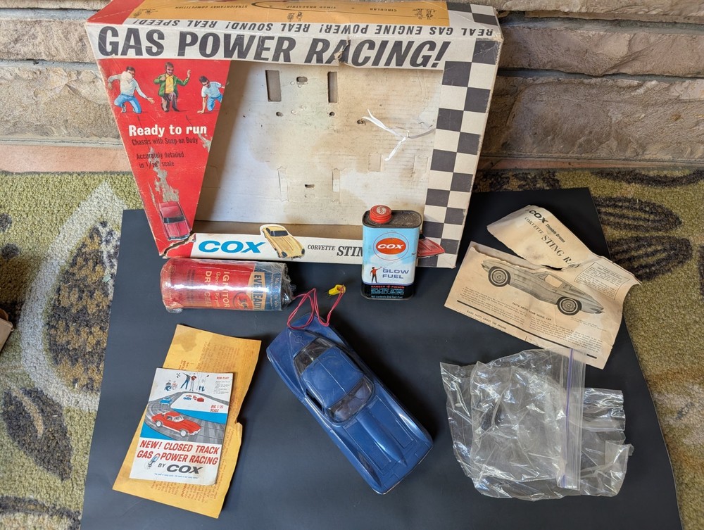 🔥VTG 1965 COX GAS POWERED CORVETTE STING RAY ORIGINAL BOX COMPLETE W/ GLOW FUEL