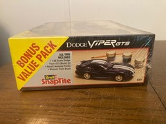 REVELL SNAPTITE DODGE VIPER GTS 1:25 SCALE SEALED