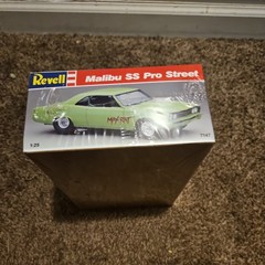 REVELL MALIBU SS PRO STREET MODEL KIT FACTORY SEALED