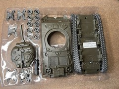 New Ray 1:32 Scale World War II M4A3 Sherman Tank Easy Assembly Kit