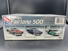 1957 Ford Fairlane 500 Model Kit 1/25 Scale Classic Car Factory Sealed