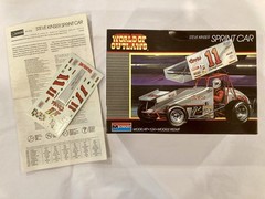 Monogram “World of Outlaws” Sprint Cars 1:24 Scale Plastic Model Kits Lot of 4