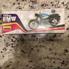 BMW 750cc Motorcycle Vintage Lindberg Plastic Model Kit #1221 New & Sealed NOS