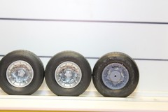 V -5 1/25 scale resin model car dirt track tires and wheels ,