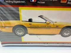 Monogram 1:24 Scale 1987 Corvette Roadster Sealed Boxed Plastic Model Kit NEW